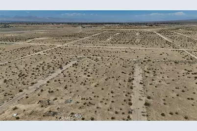 739 106th Street, California City, CA 93505 - Photo 5