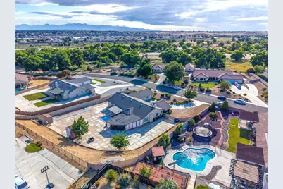 13997 Riverside, Apple Valley, CA 92307 - Photo 45