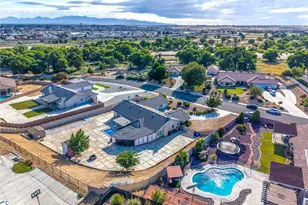 13997 Riverside, Apple Valley, CA 92307 - Photo 45