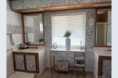 20863 Waalew #B2, Apple Valley, CA 92307 - Photo 23