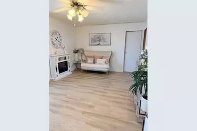 20863 Waalew #B2, Apple Valley, CA 92307 - Photo 13