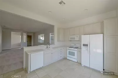 19466 Crystal Springs, Apple Valley, CA 92308 - Photo 13