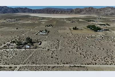 9821 Ivanhoe, Lucerne Valley, CA 92356 - Photo 3