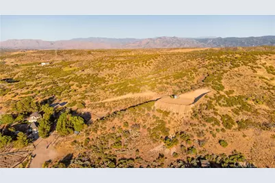 13635 Duxbury Rd, Hesperia, CA 92345 - Photo 3