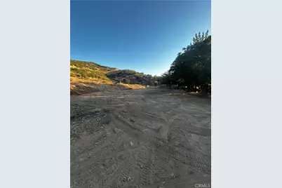 13635 Duxbury Rd, Hesperia, CA 92345 - Photo 11