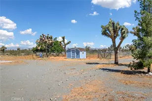 2572 Tokay Rd, Phelan, CA 92371 - Photo 29