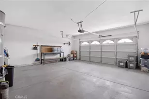 11380 Rochester, Phelan, CA 92371 - Photo 45