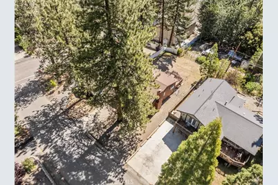6285 Conifer, Wrightwood, CA 92397 - Photo 31