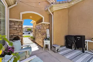 10927 Katepwa St, Apple Valley, CA 92308 - Photo 9