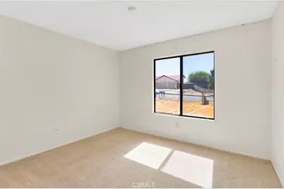 11725 Chisholm Trail, Victorville, CA 92392 - Photo 25