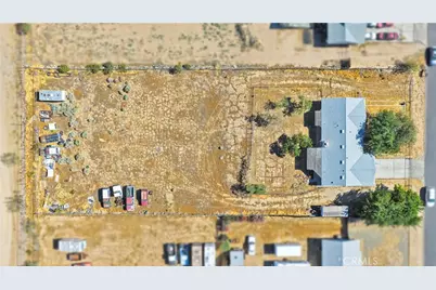11725 Chisholm Trail, Victorville, CA 92392 - Photo 41