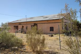 33713 1st St, Daggett, CA 92327 - Photo 5