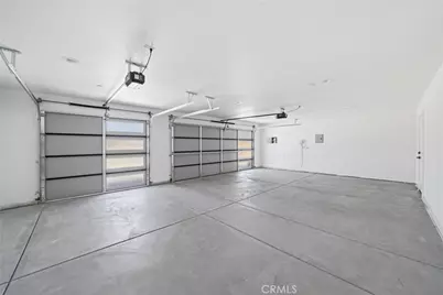 10361 Choiceana Avenue, Hesperia, CA 92345 - Photo 25