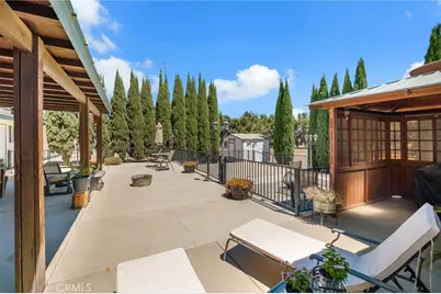 11631 Whitehaven, Oak Hills, CA 92344 - Photo 61