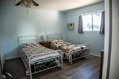 11631 Whitehaven, Oak Hills, CA 92344 - Photo 47