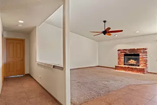 15850 Elcona, Victorville, CA 92395 - Photo 13
