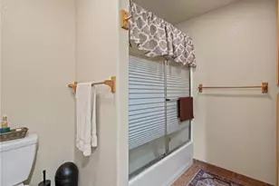 15850 Elcona, Victorville, CA 92395 - Photo 25