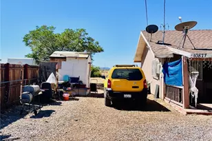 10877 Chamberlaine Way, Adelanto, CA 92301 - Photo 11