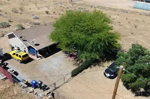 10877 Chamberlaine Way, Adelanto, CA 92301 - Photo 7
