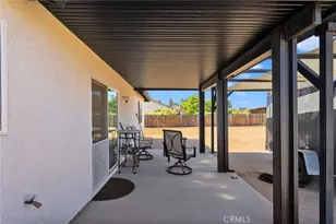12744 Pauhaska, Apple Valley, CA 92308 - Photo 35