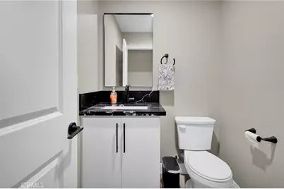 12744 Pauhaska, Apple Valley, CA 92308 - Photo 19