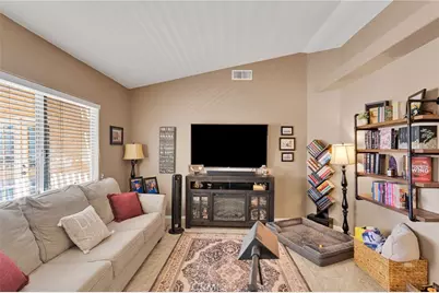 20403 Ochoa, Apple Valley, CA 92307 - Photo 15
