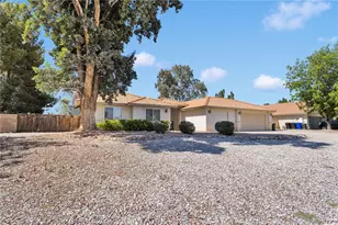 20403 Ochoa, Apple Valley, CA 92307 - Photo 3