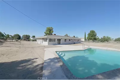 18190 Hiawatha Road, Apple Valley, CA 92307 - Photo 23