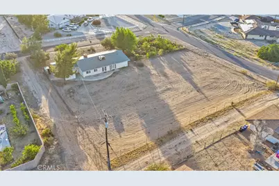 15177 Mendota, Apple Valley, CA 92307 - Photo 45