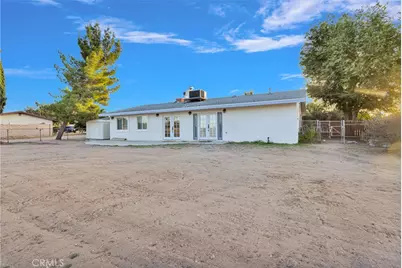 15177 Mendota, Apple Valley, CA 92307 - Photo 35