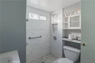 9020 Somerset Blvd, Bellflower, CA 90706 - Photo 7