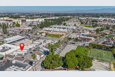 9020 Somerset Boulevard #19, Bellflower, CA 90706 - Photo 11