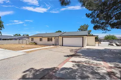 15471 Washoan, Apple Valley, CA 92307 - Photo 5