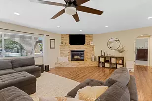21671 Standing Rock, Apple Valley, CA 92307 - Photo 11
