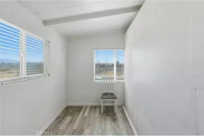 5885 Dos Palmas, Phelan, CA 92371 - Photo 15