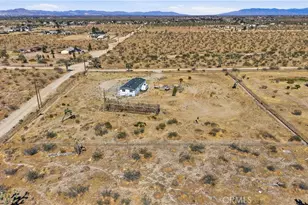 5885 Dos Palmas, Phelan, CA 92371 - Photo 39