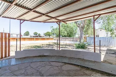 26934 Jessie, Boron, CA 93516 - Photo 9
