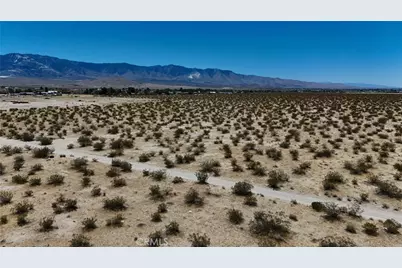 712 Fairlane, Lucerne Valley, CA 92356 - Photo 11