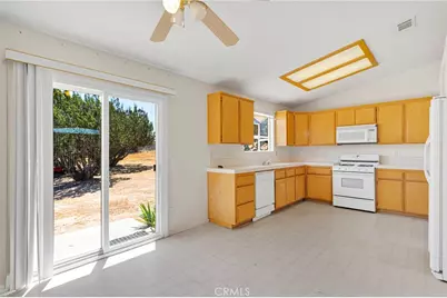7335 Dayton, Hesperia, CA 92345 - Photo 13