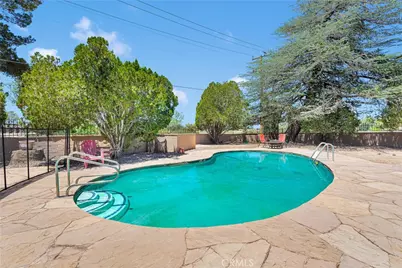 19955 Chickasaw Road, Apple Valley, CA 92307 - Photo 43