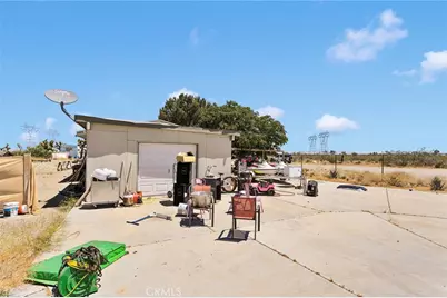 12352 Nugget, Phelan, CA 92371 - Photo 35