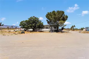 12352 Nugget, Phelan, CA 92371 - Photo 5