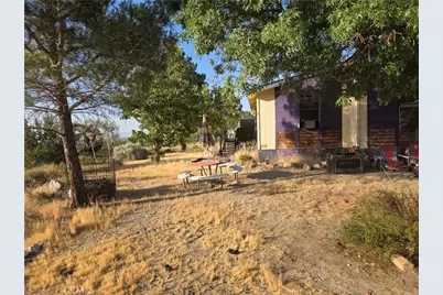10623 Desert View, Pinon Hills, CA 92372 - Photo 25