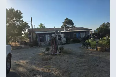 10623 Desert View, Pinon Hills, CA 92372 - Photo 33