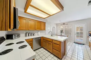 11574 Mountain Meadow, Apple Valley, CA 92308 - Photo 9