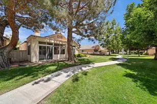 11574 Mountain Meadow, Apple Valley, CA 92308 - Photo 37