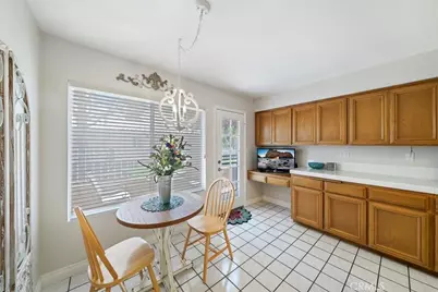 11574 Mountain Meadow, Apple Valley, CA 92308 - Photo 13