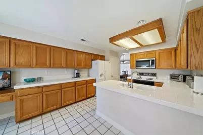 11574 Mountain Meadow, Apple Valley, CA 92308 - Photo 11