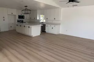 16925 Nanticoke, Apple Valley, CA 92307 - Photo 3