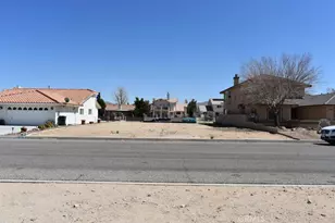 26299 Driftwood Ln, Helendale, CA 92342 - Photo 1
